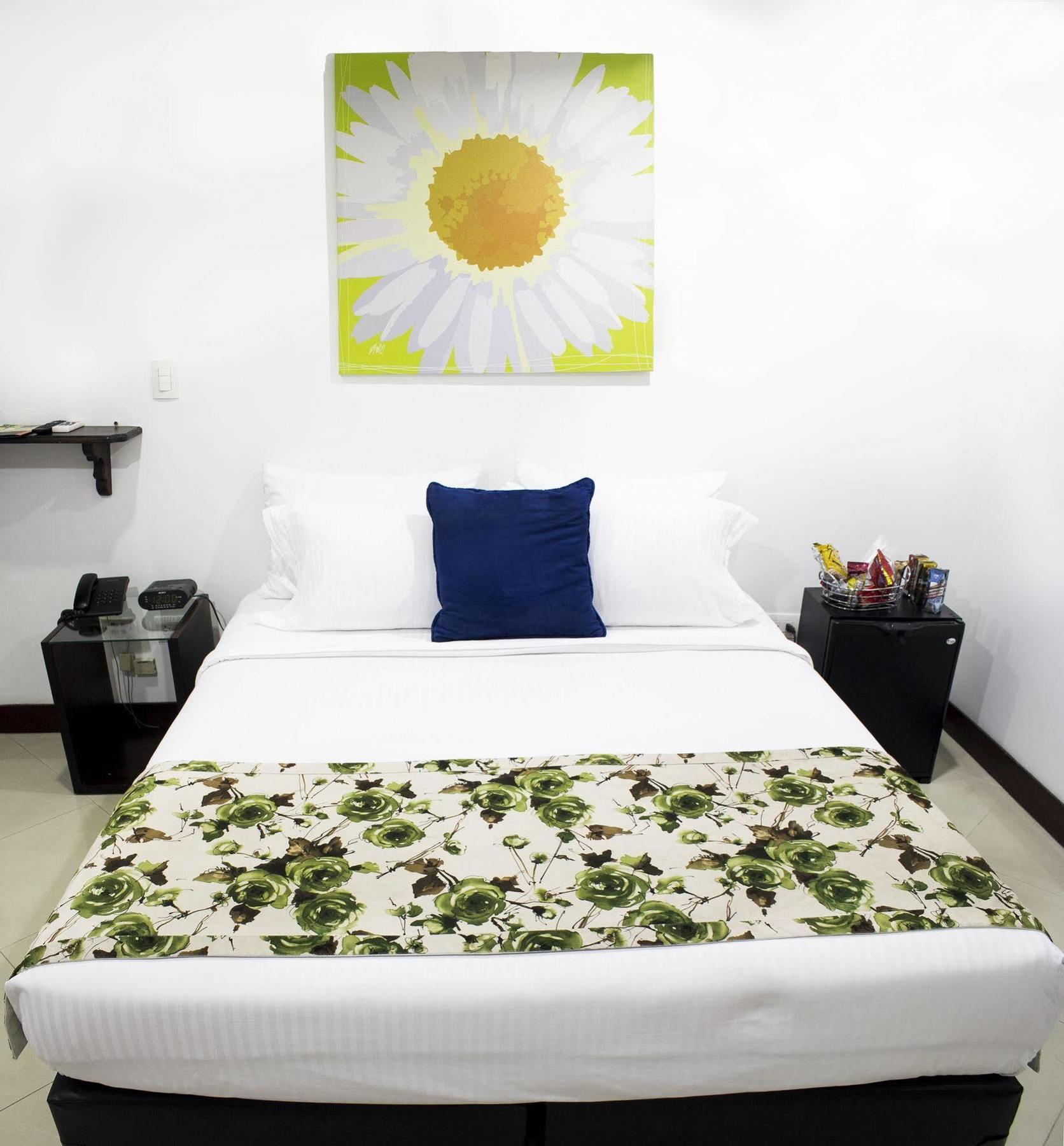 Las Rosas Hotel Boutique เมเดยิน ภายนอก รูปภาพ