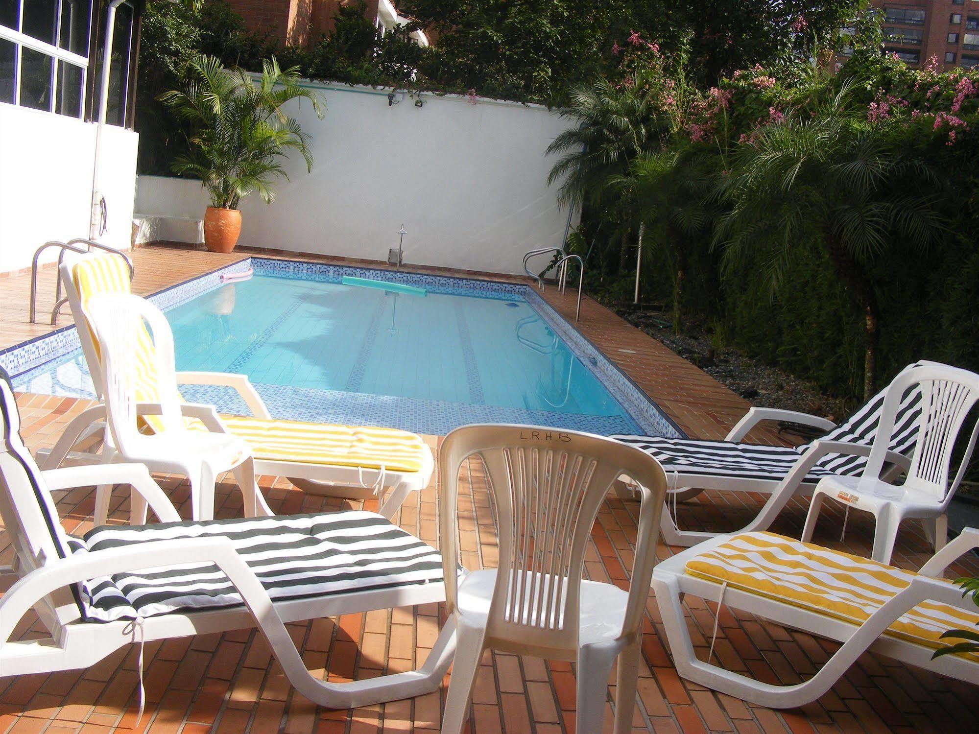 Las Rosas Hotel Boutique เมเดยิน ภายนอก รูปภาพ